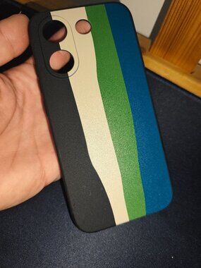 Black Wavy Color Block Case | Cool Retro Stripe Design
